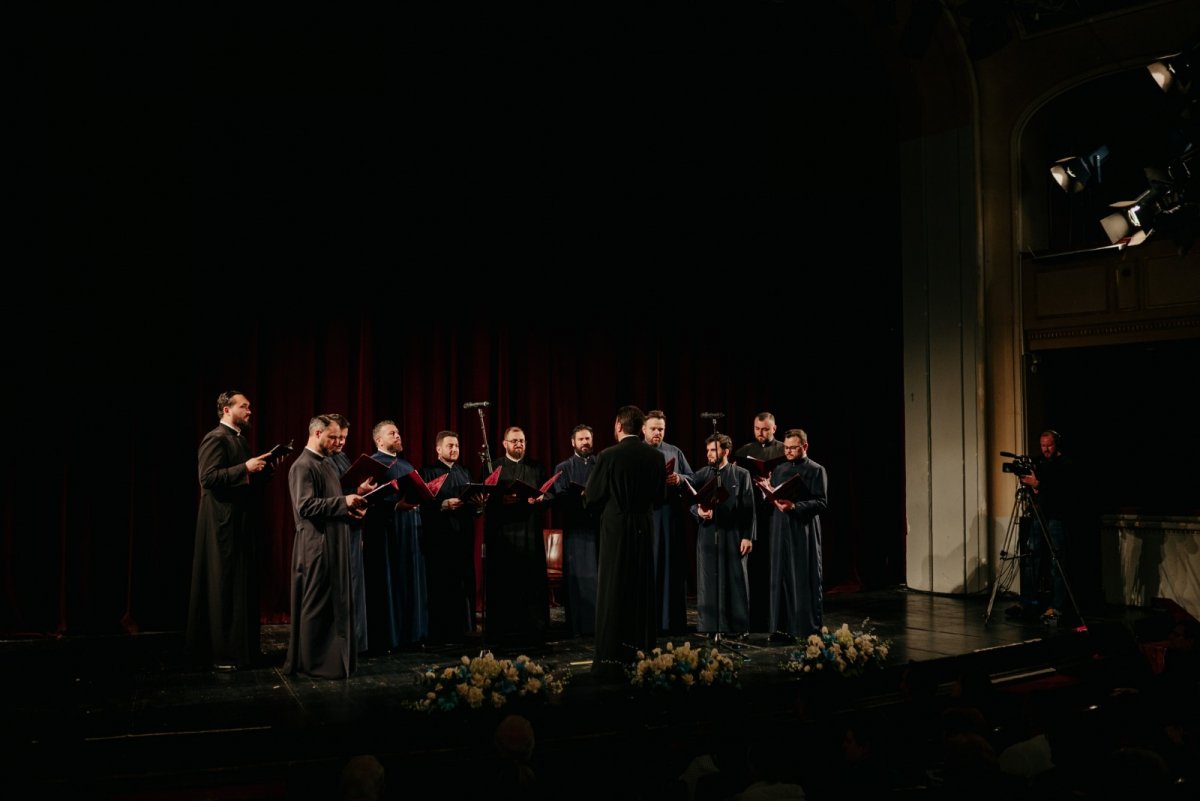 Dialoguri universitare UVVG: Procesul Mântuitorului (FOTO)