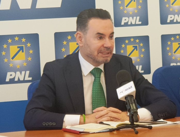 Gheorghe Falcă: „În următoarele luni încep lucrările la cel mai mare parc fotovoltaic din Europa”