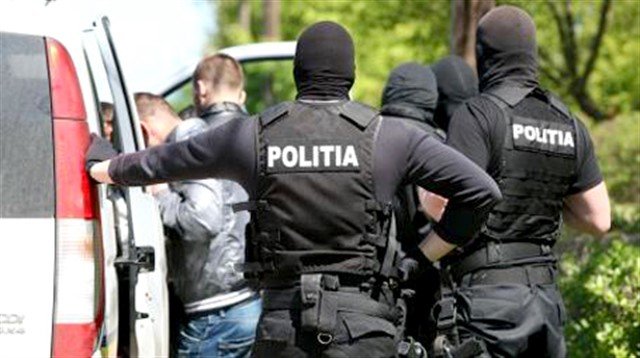 Un membru al clanului mafiot italian `Ndrangheta a fost prins și arestat la Arad