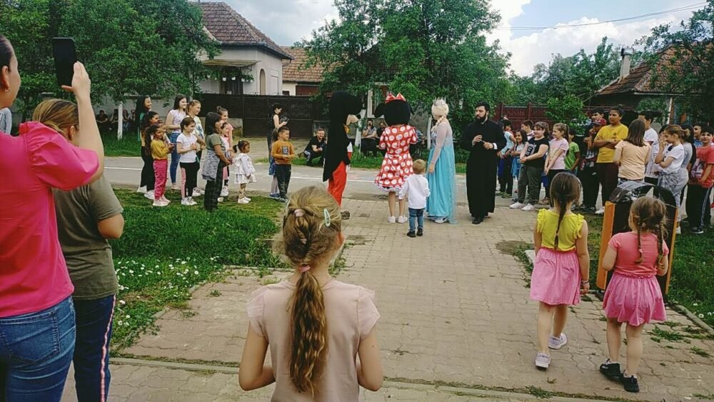 Bucurie și prietenie în Parohia Prunișor