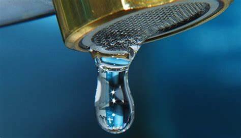 Compania de Apă Arad anunță că se întrerupe furnizarea apei potabile în localitatea Zăbrani