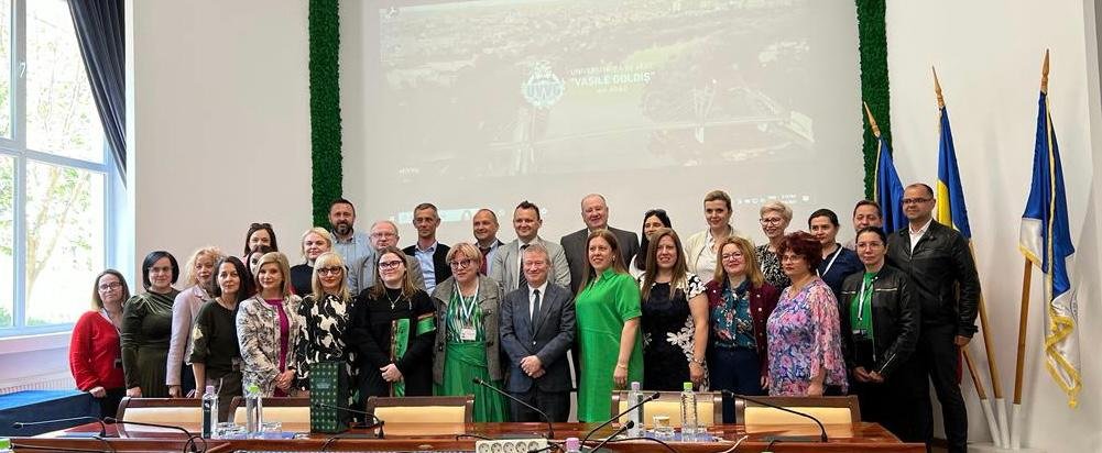 AMBASADORUL IRLANDEI, ÎN VIZITĂ LA UNIVERSITATEA NOASTRĂ