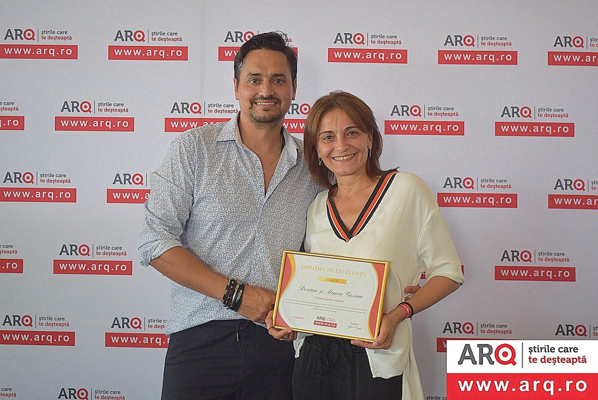ARQ a acordat premiile de popularitate stabilite de cititori şi a sărbătorit 12 ani de existenţă (FOTO)