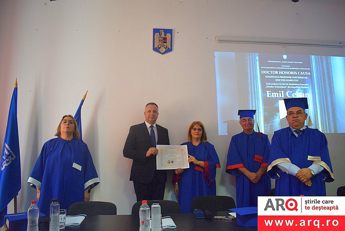 Eveniment academic la UAV. Prof. univ. dr. habil EMIL CEBAN a devenit Doctor Honoris Causa al Universității „Aurel Vlaicu” din Arad