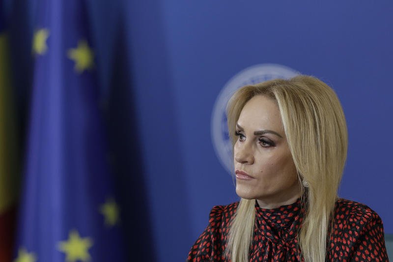 „Azilele groazei” o fac pe Firea să-şi dea demisia; cine îi ia locul la Ministerul Familiei