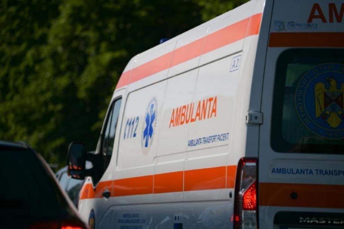 Accident pe DN7: o femeie a fost lovită de TIR, într-o parcare din zona Bătuța / UPDATE: Ce spune Poliția
