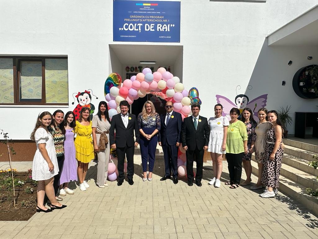 „Colț de rai”: La Ghioroc a fost inaugurată o grădiniță cu program prelungit și un afterschool (FOTO)