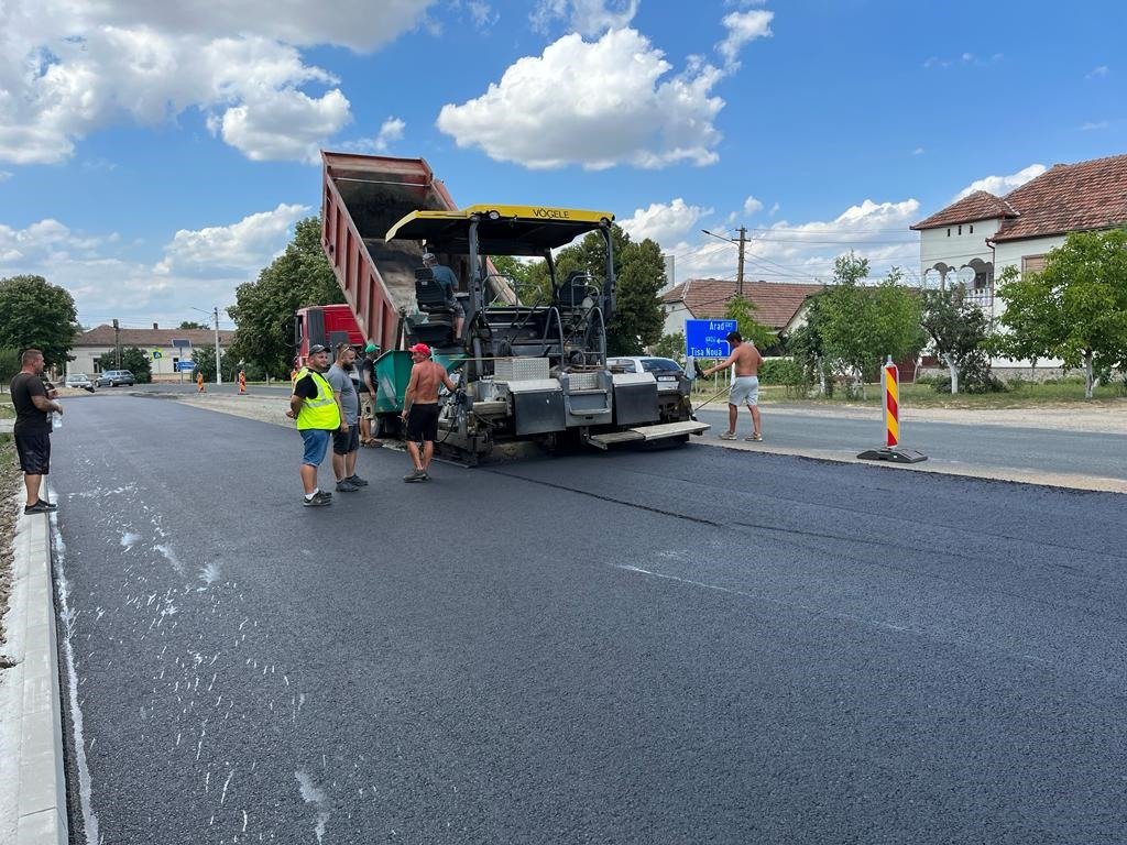 Parcare nouă la Fântânele (FOTO)