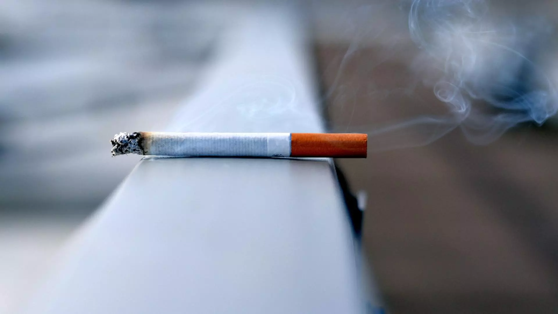 Fumătorii ar putea să-și ia adio de la această...plăcere! Proiect bombă la Senat - Ce RESTRICȚII se pregătesc