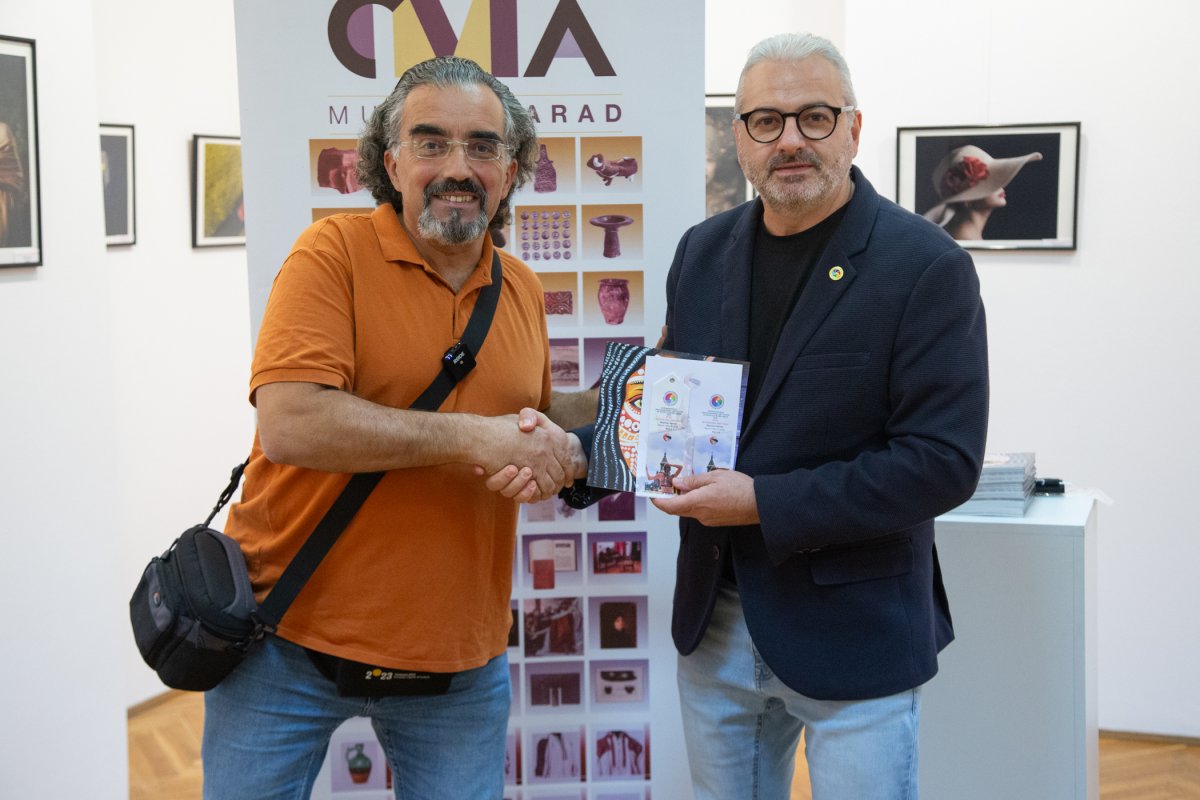 FotoClubPro Arad a vernisat a XII-a ediție a Salonului Internațional de Artă Fotografică