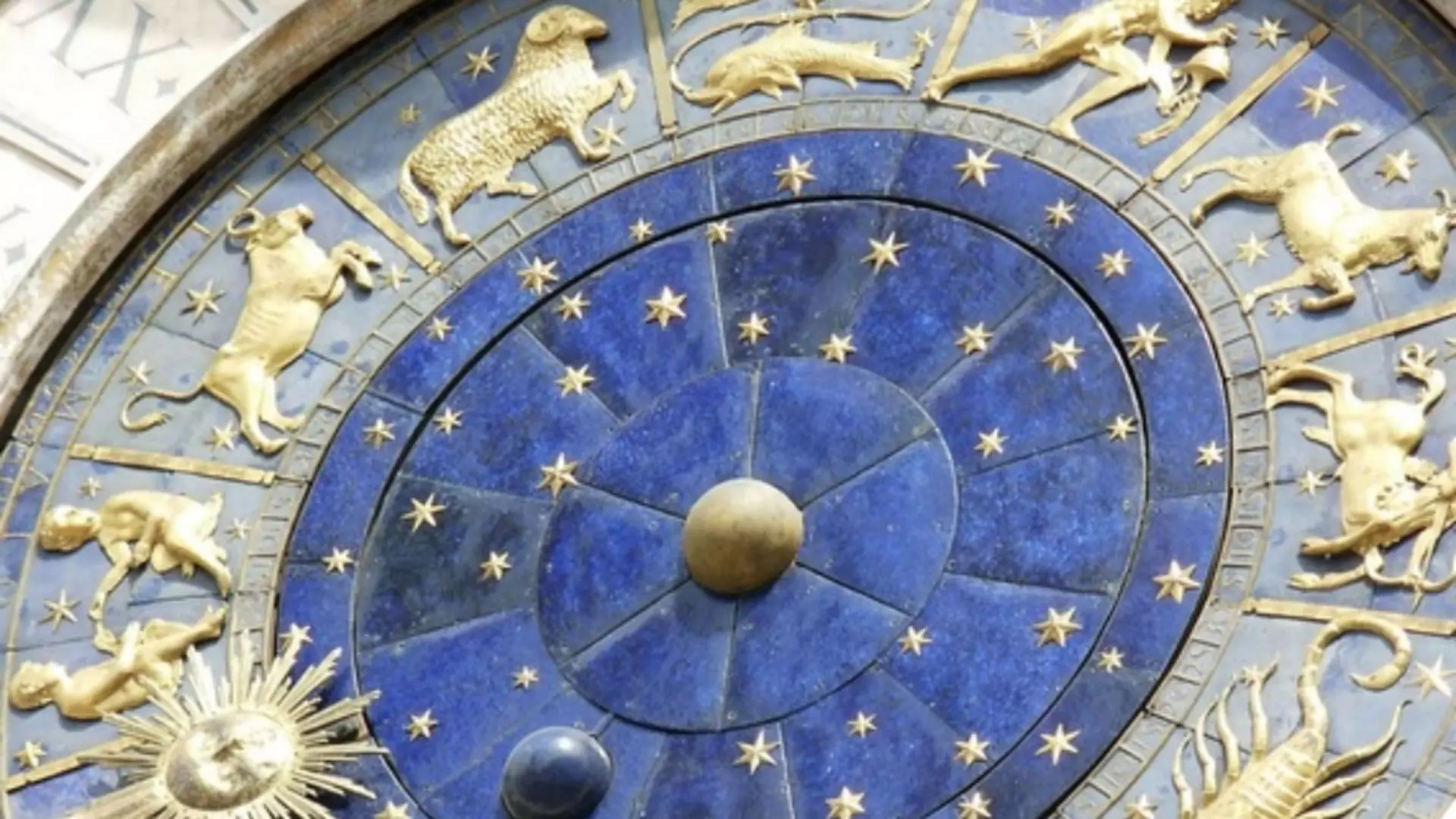 Horoscop WEEKEND 28-29 octombrie 2023. Ultimul weekend cu eclipsa de Lună plină în Taur pentru următorii 20 de ani. Mișcări cruciale în viața nativilor