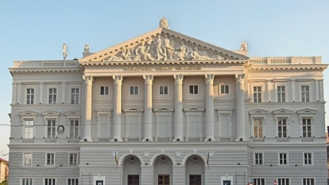 S-a încheiat procedura de evaluare a managementului Teatrului Clasic „Ioan Slavici” Arad