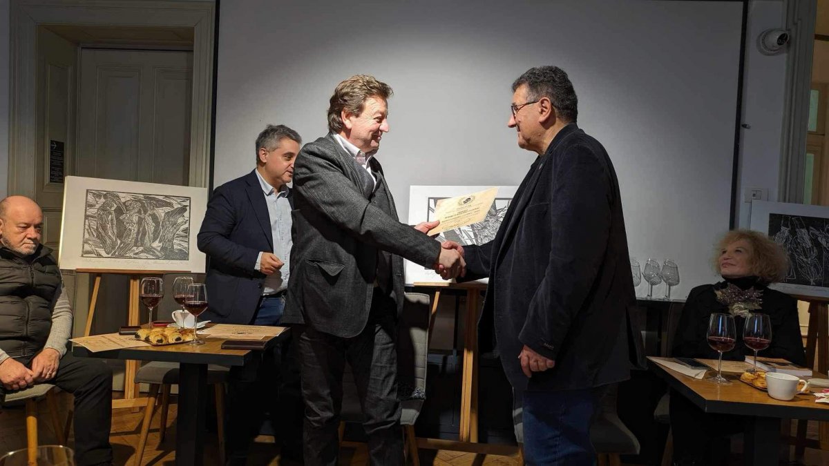 Revista „Monitorul Cultural” aduce la Arad Premiul pentru Jurnalism Cultural APLER