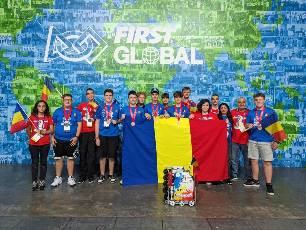 Palmares  bogat pentru Team Romania Robotics - Delta Force, la finalul competiției First  Global Challenge - Olimpiada Globală de Robotică - Singapore 2023 (FOTO)