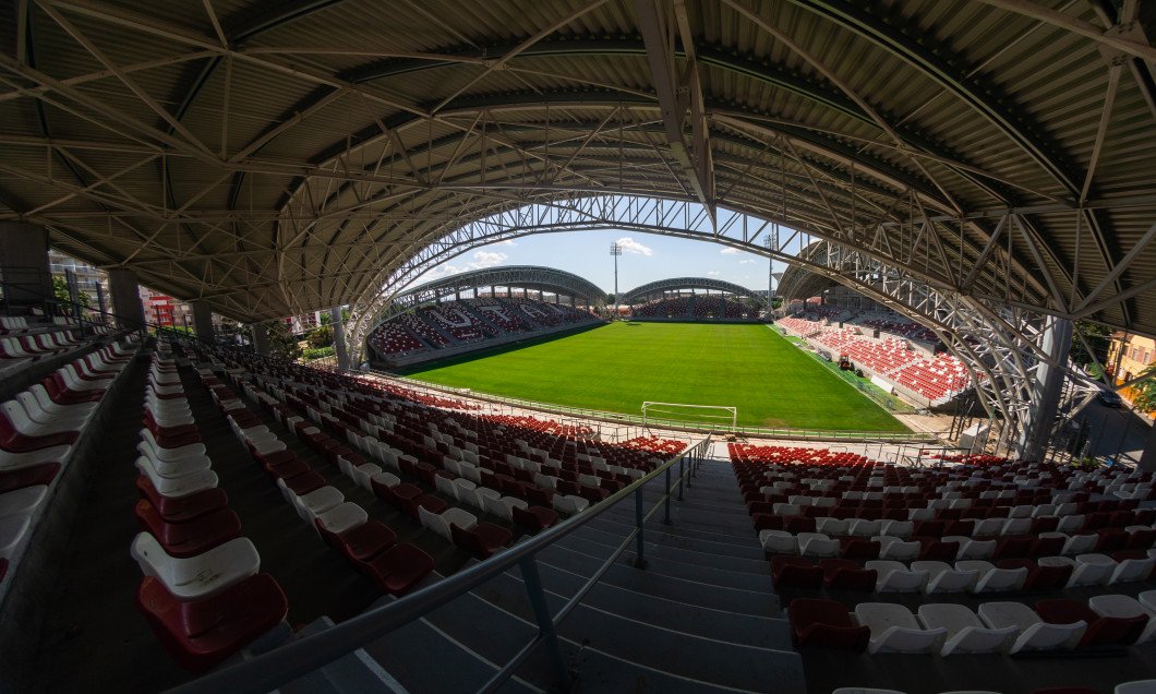 Stadionul „Francisc Neuman” trece de la Recons la Primărie