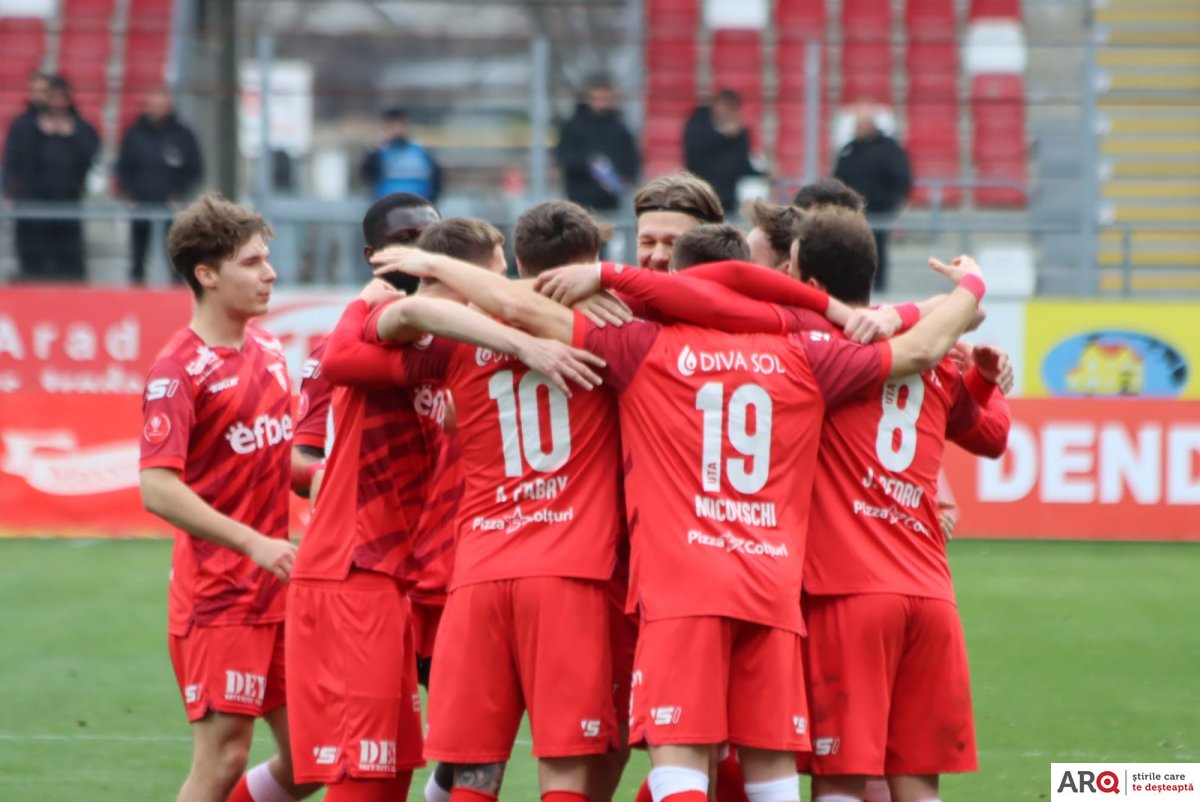 UTA – FC U Craiova 1948 3-2 și Bătrâna Doamnă urcă deocamdată pe loc de play-off (FOTO)