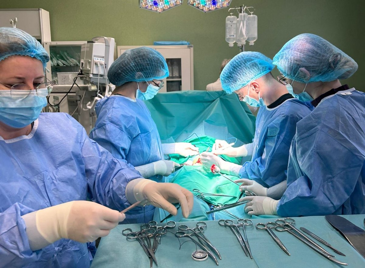 Tumoră ovariană de 2,7 kilograme extirpată  la Spitalul Județean