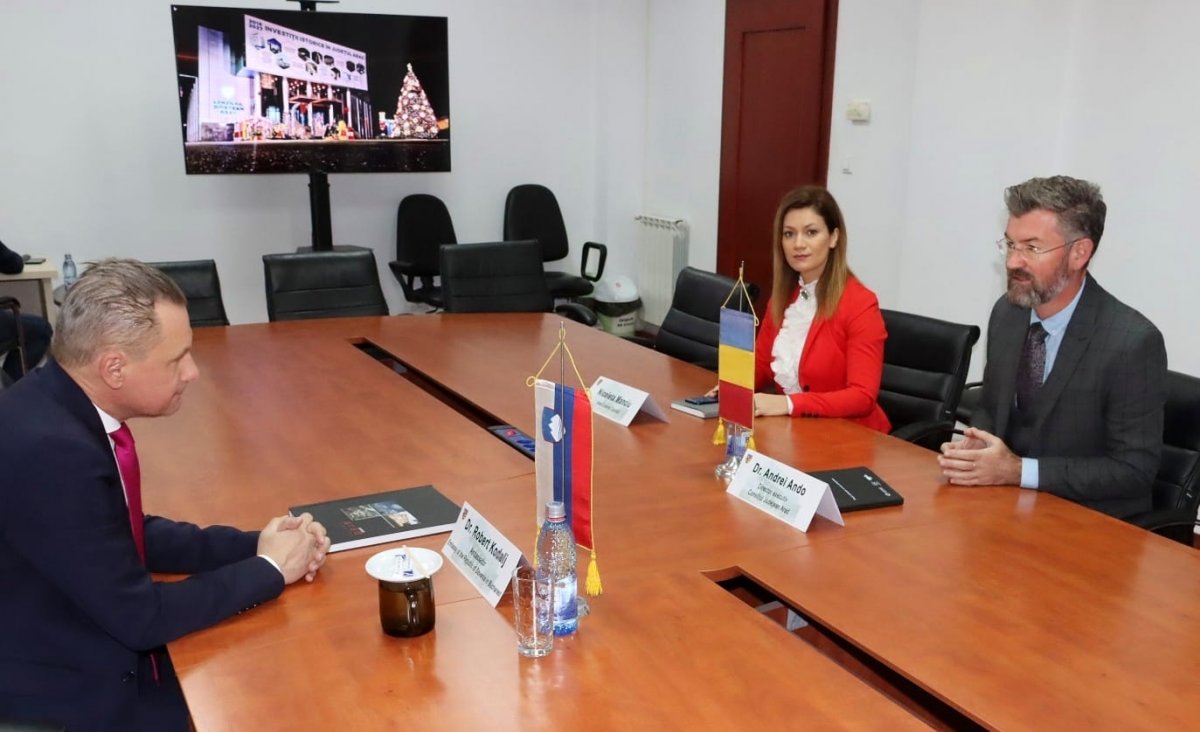 O delegație de oameni de afaceri și din administrația slovenă, invitată la Arad (FOTO)