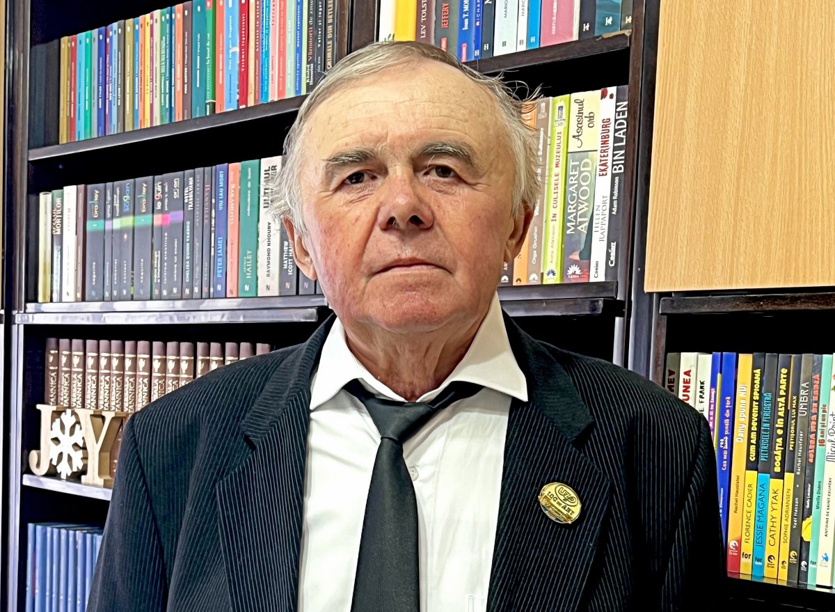  DIALOGURI NECONVENȚIONALE – VASILE FILIP 