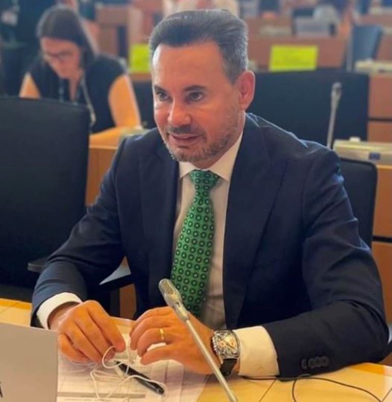 Gheorghe Falcă: „România trebuie să fie prezentă în instituțiile UE!”