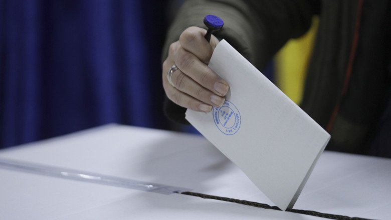 La Arad, la această oră, două posibile incidente electorale sunt verificate de polițiști