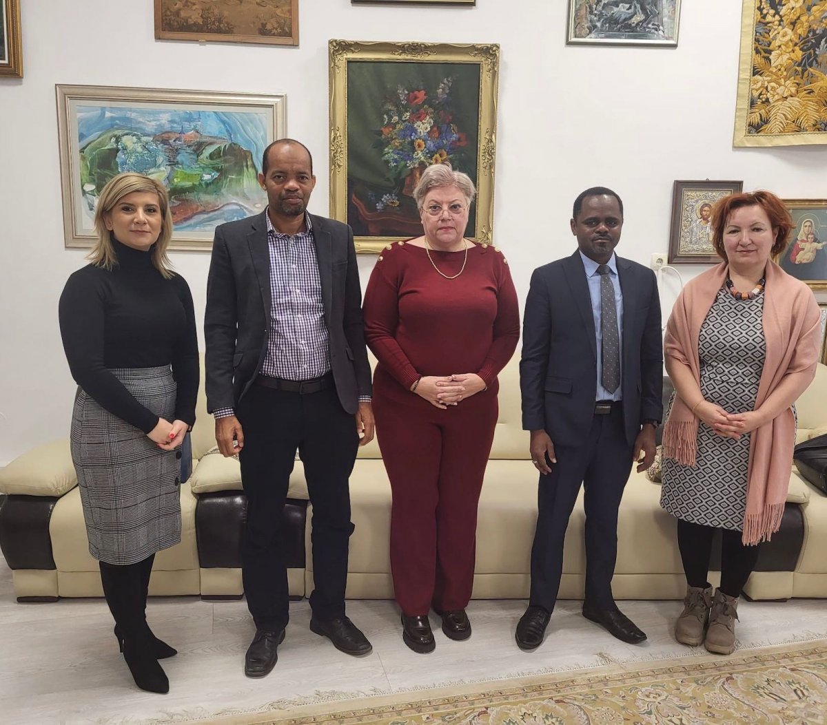 Conducerea Universității de Stat din Zanzibar, în vizită la UVVG