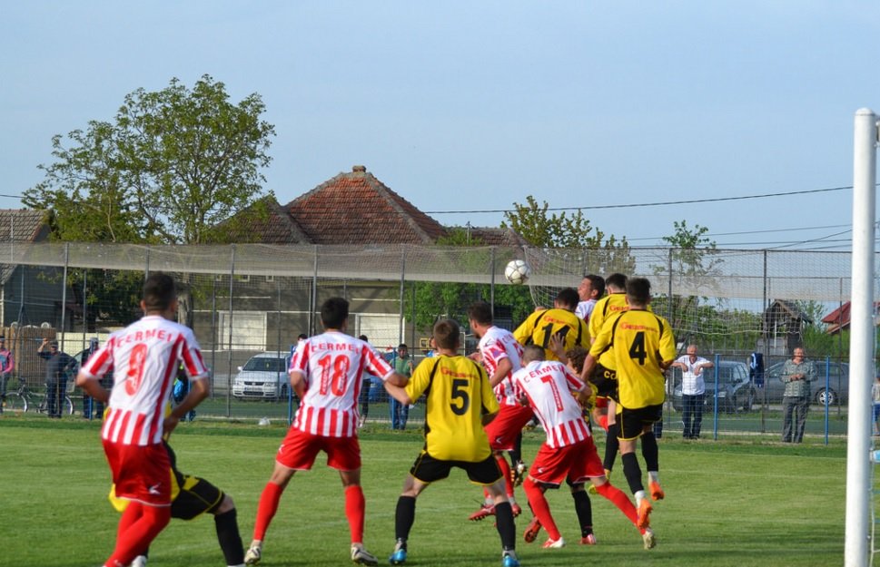 LIGA IV Arad, etapa 20: Sântana continuă marşul