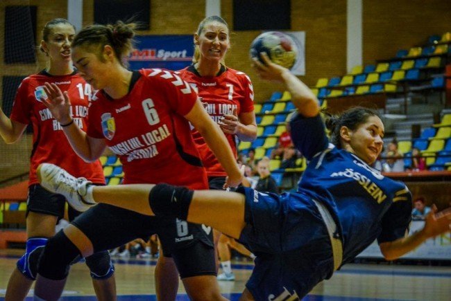ACS Avram Iancu a încheiat primul campionat din istoria clubului. Visul handbalului feminin arădean continuă...