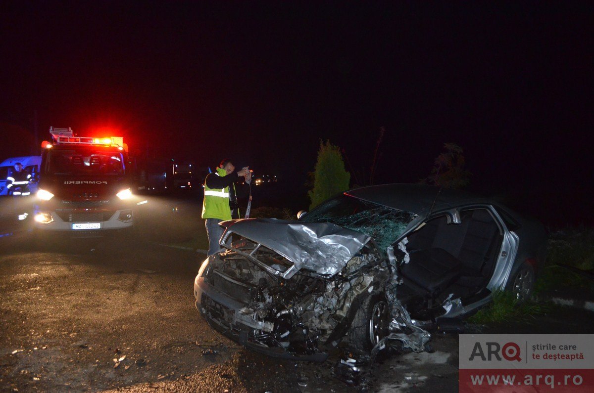 Accident cu opt răniţi pe şoseaua Arad - Şofronea