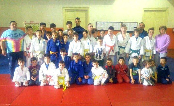 Judoka arădeni şi timişoreni, în stagiu comun de pregătire