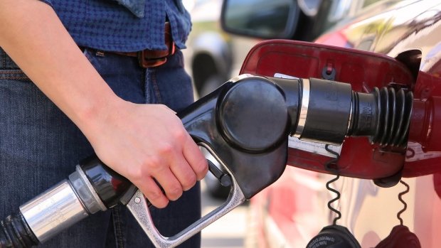 Petrom a scumpit carburanţii. Preţul motorinei a crescut cu 12% în trei luni