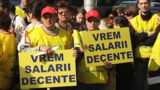 Sindicatele din Educaţie ameninţă cu proteste şi boicotarea examenelor naţionale