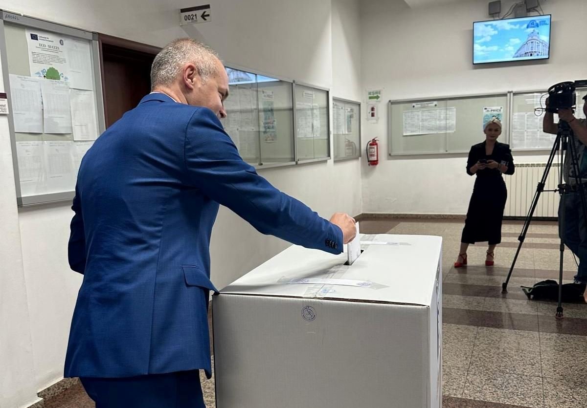 Arădeanul Daniel Funeriu, fost candidat la alegerile prezidențiale de anul acesta, a decis pe cine susține la scrutinul de duminică
