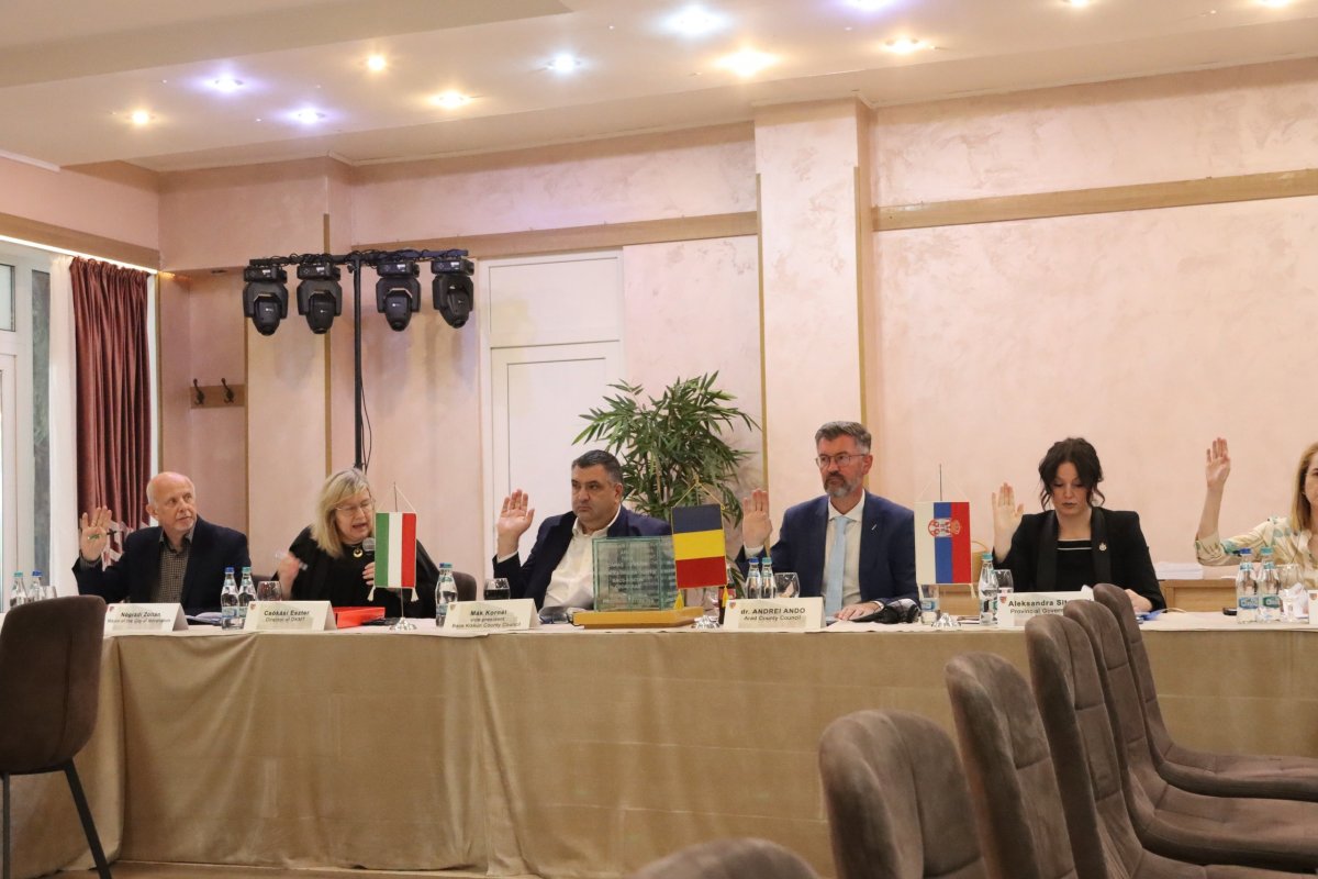 Ședința membrilor Adunării Generale a DKMT găzduită de Moneasa, cu prilejul Zilelor Stațiunii (FOTO)