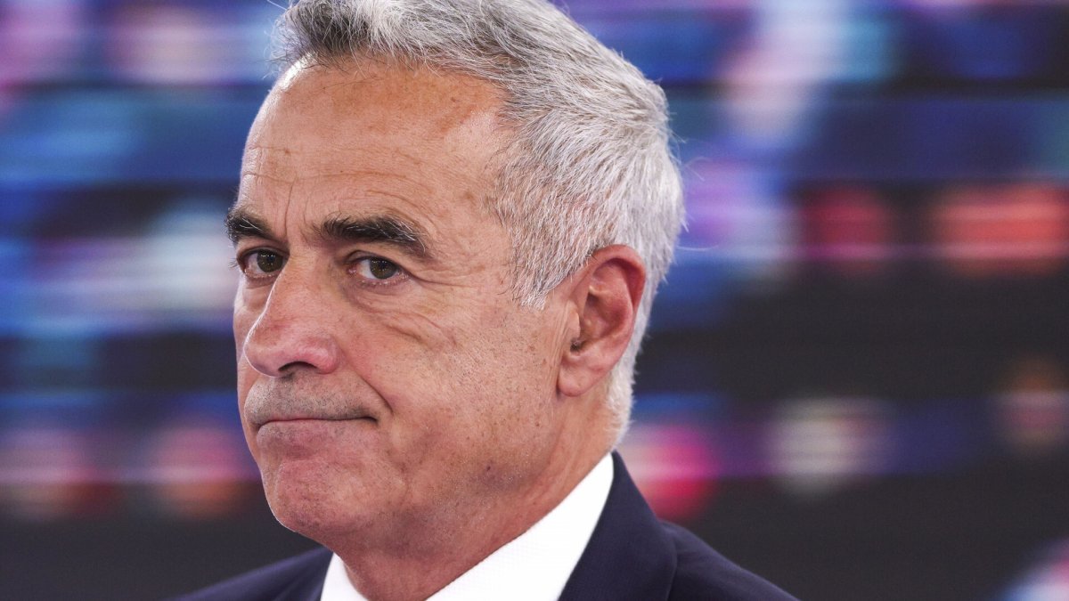 Sfârșit de coșmar: Georgescu a anunțat că își încheie implicarea activă în viața politică; oare dă banii înapoi?