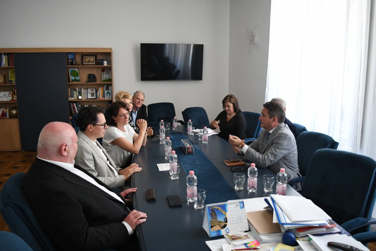 Primarul Bibarț a primit vizita unei delegații din Deggendorf (Germania)