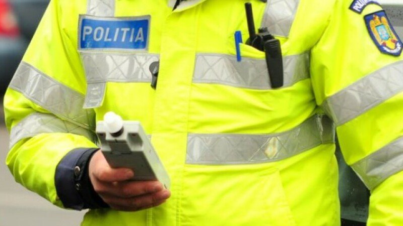 Conducea beat criță și fără permis și a provocat un accident pe Calea Bodrogului