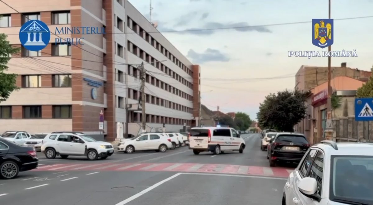 (VIDEO) Percheziții într-un dosar de contrafacere de bunuri
