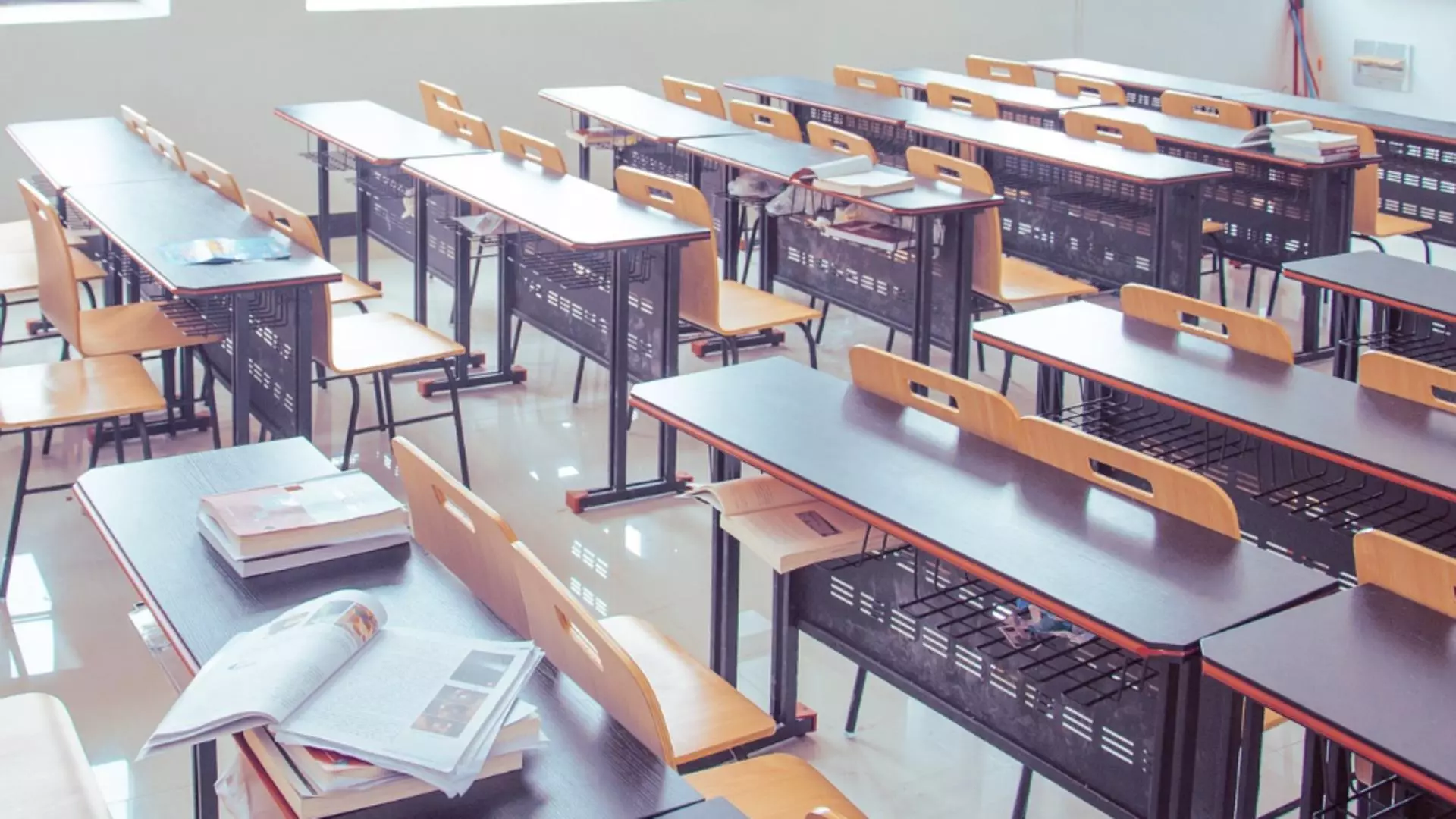 Începe Evaluarea națională la clasa a IV-a. Astăzi, proba la română