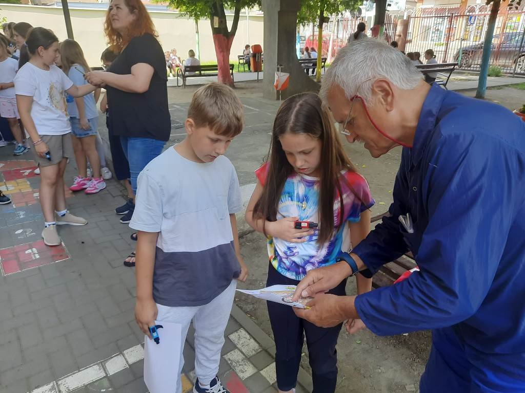 Concursuri de orientare în școli (FOTO)