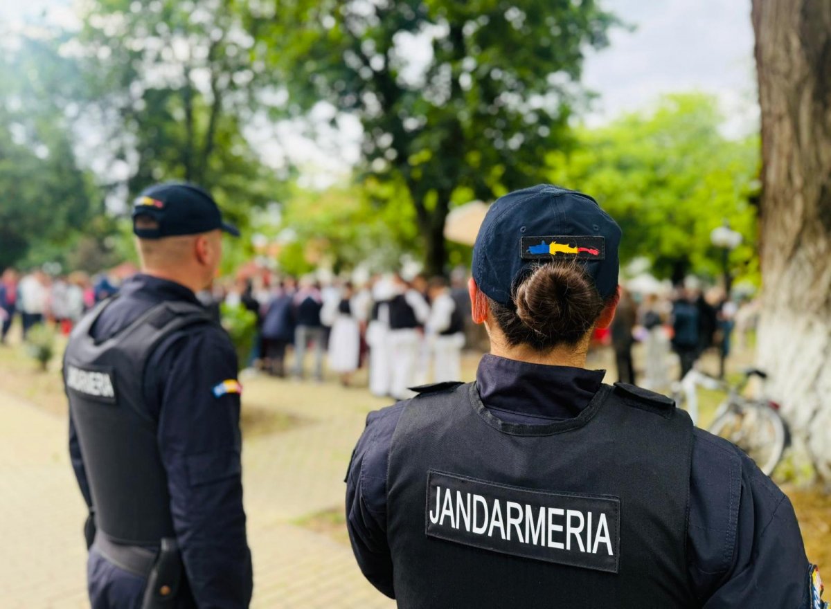 Măsuri de ordine publică asigurate de jandarmi în perioada minivacanței de Rusalii