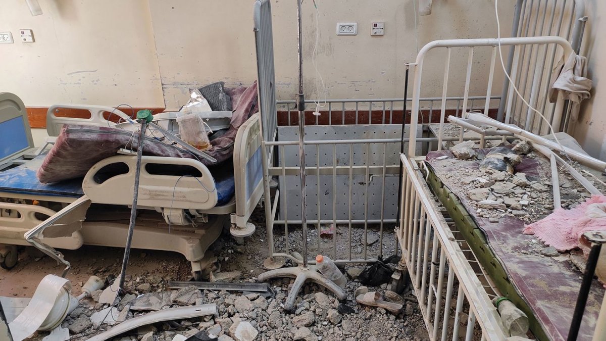Un spital din Israel a fost lovit joi dimineață de o rachetă balistică lansată de Iran