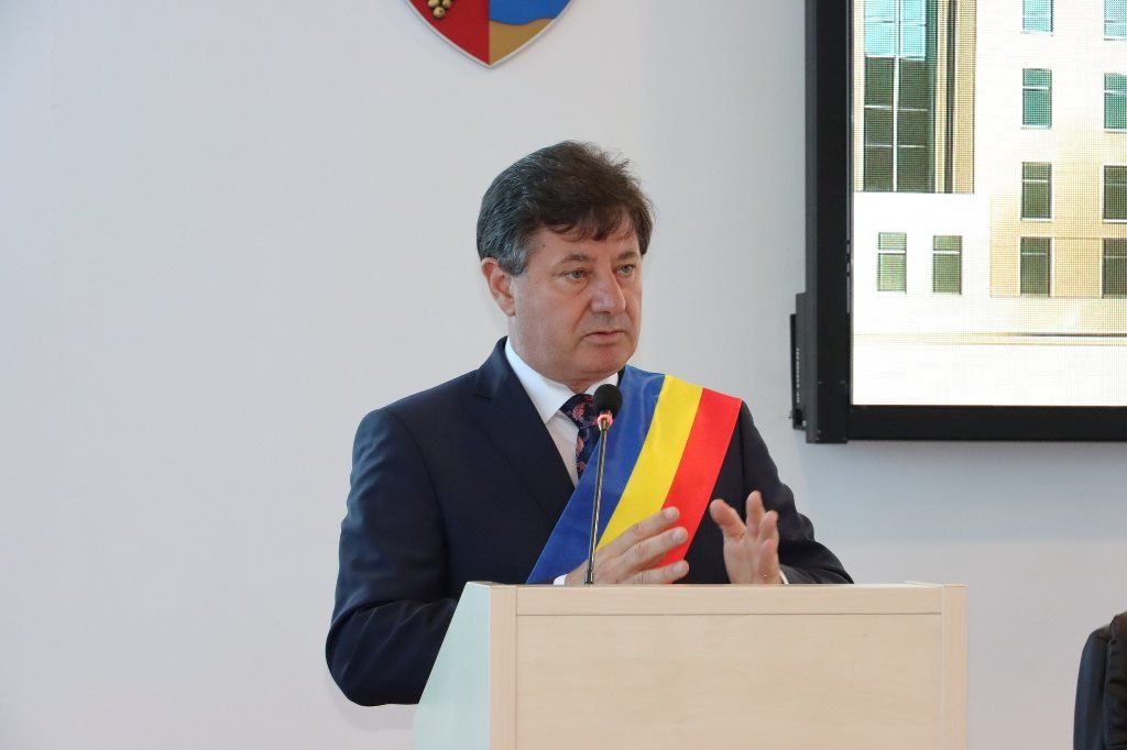 Iustin Cionca: „Excedentul bugetar finanțează Sănătatea, Drumurile și Cultura”