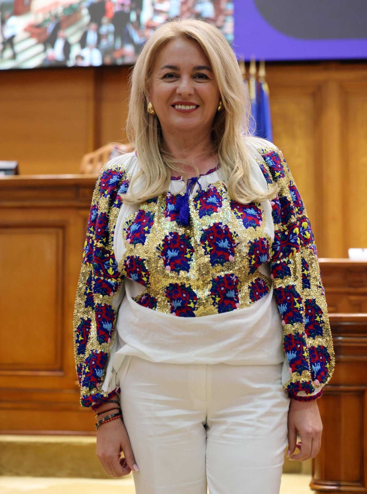 „Tradiții împletite”: Ziua Iei sărbătorită la Arad!