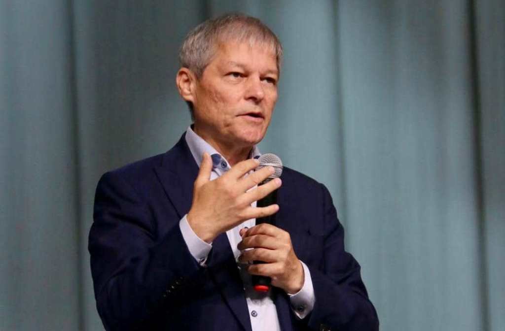 Dacian Cioloș - în cărți pentru șefia unui serviciu secret. Președintele Nicușor Dan: „Propunerea va veni de la mine”