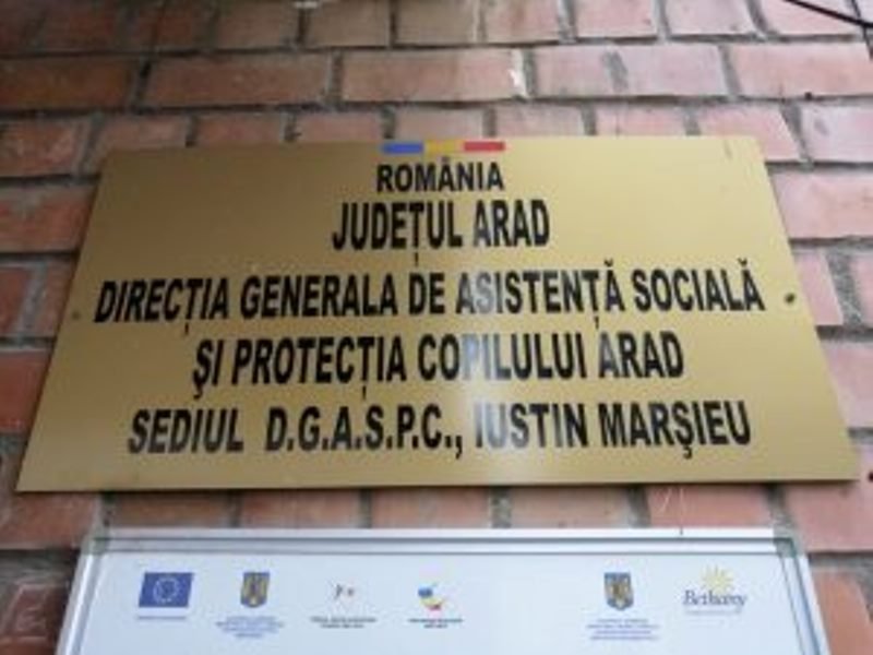 Contractare de  servicii pentru copii și tinerii aflați în plasament