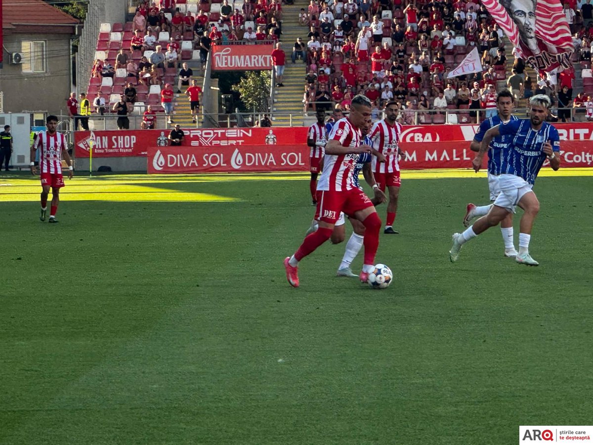 Pe primul loc în Superligă: UTA – Farul 2-1 și Bătrâna Doamnă urcă pentru moment în fruntea clasamentului (FOTO)