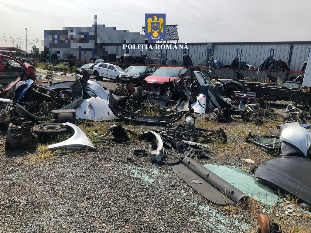 Control al polițiștilor la o societate din Vladimirescu, finalizat cu dosar penal pentru poluare
