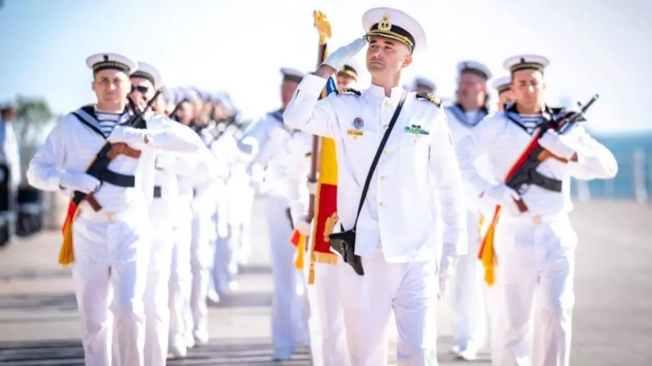 Ziua Marinei Române, marcată în șase orașe. Bolojan, la manifestațiile din Portul Constanța