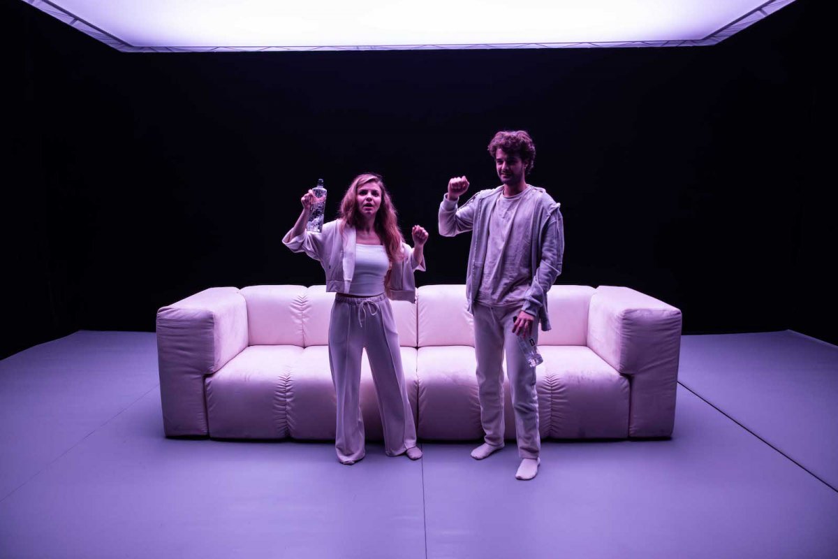 Dorești teatru, primești teatru. Toamna 2025 la Teatrul Clasic „Ioan Slavici” Arad